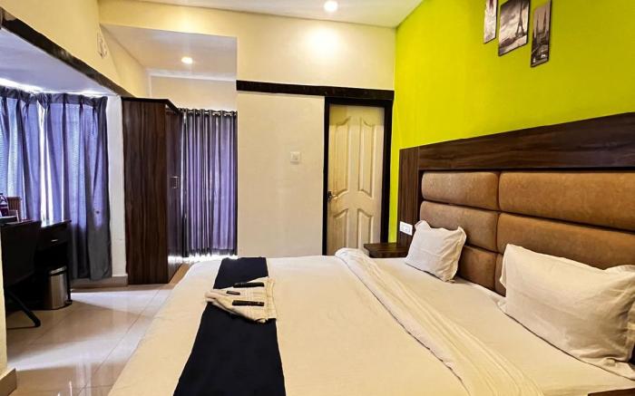 HOTEL QUEENS RESIDENCY