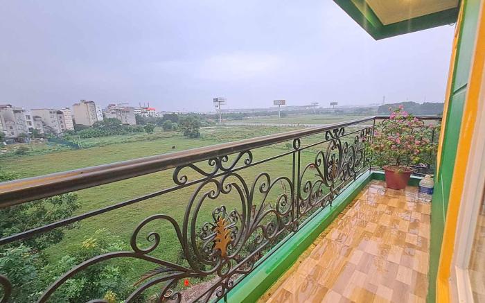 GRAND AIRPORT HOTEL 