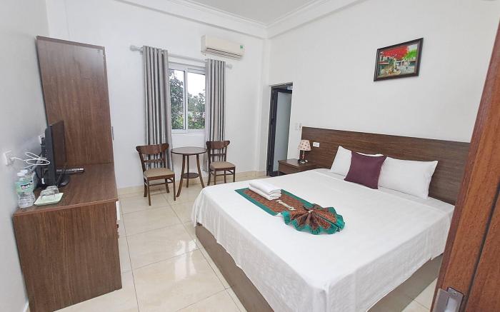 GRAND AIRPORT HOTEL 
