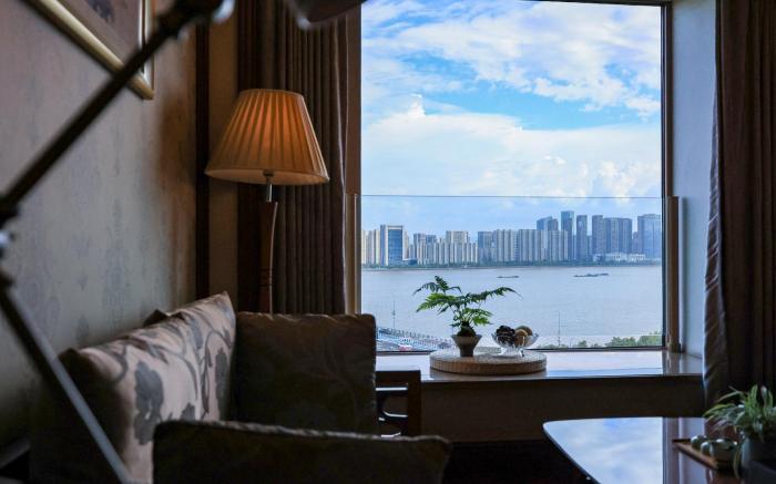 Hangzhou Lingtao Pavilion Hotel