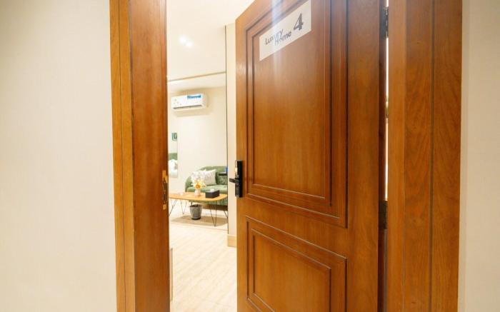 One Bedroom | Self Check-in | Fiber WiFi | 55” 4K