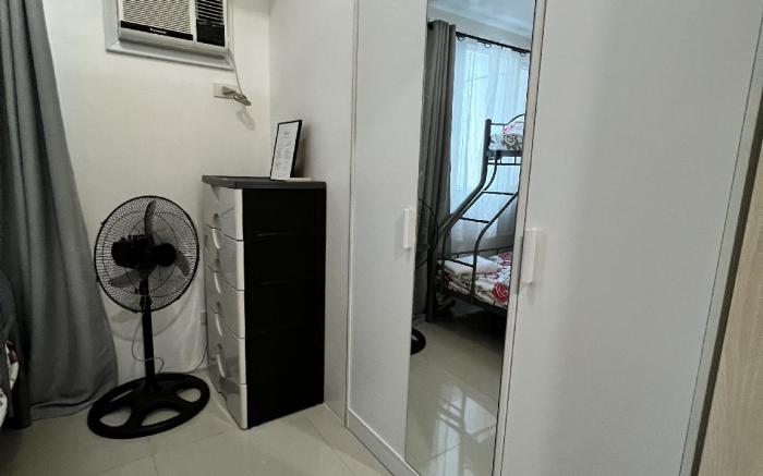 Ann’s Place 1br w/ WIFI and Netflix in Light Res