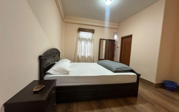 The Mystic Mountain, rooms and apartment
