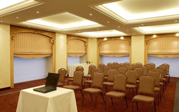 Piraeus Theoxenia Hotel