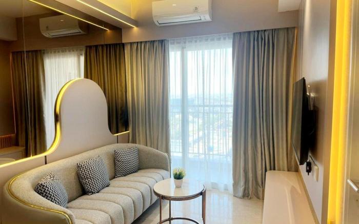 Podomoro 2BR Five Stars New Luxury Hugo Stay