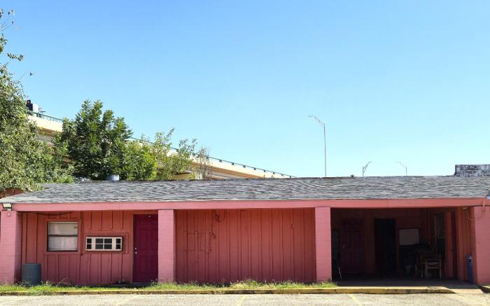 Way Side Inn by Hotel O Dallas near Fair Park Downtown