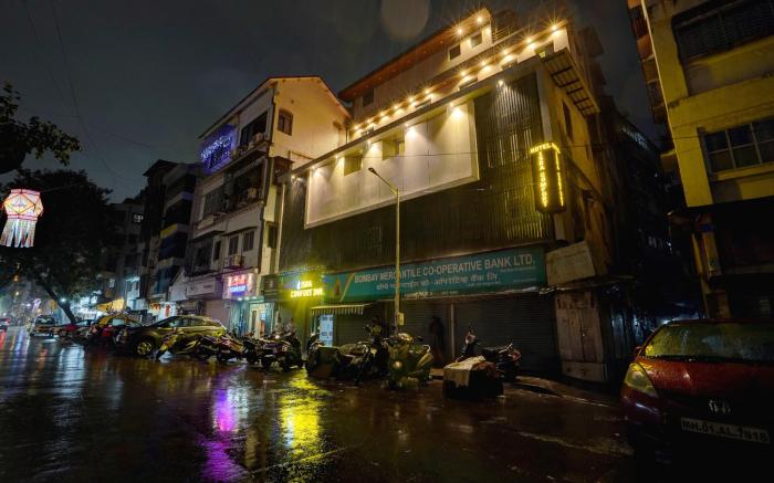 HOTEL ISRA COMFORT INN