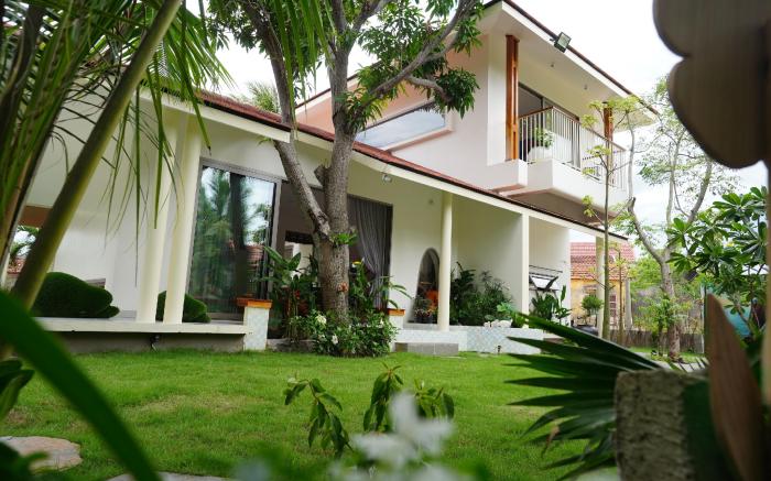 Lạc Villa