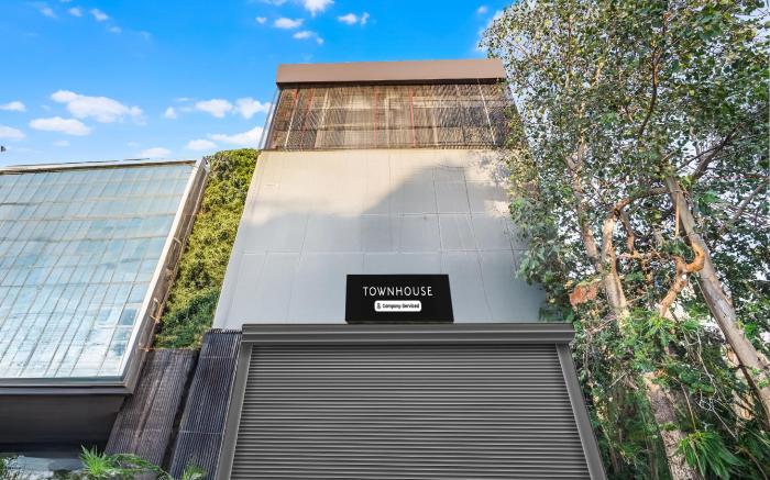 Super Townhouse Yashobhoomi Formerly Hotel Grand Tashree