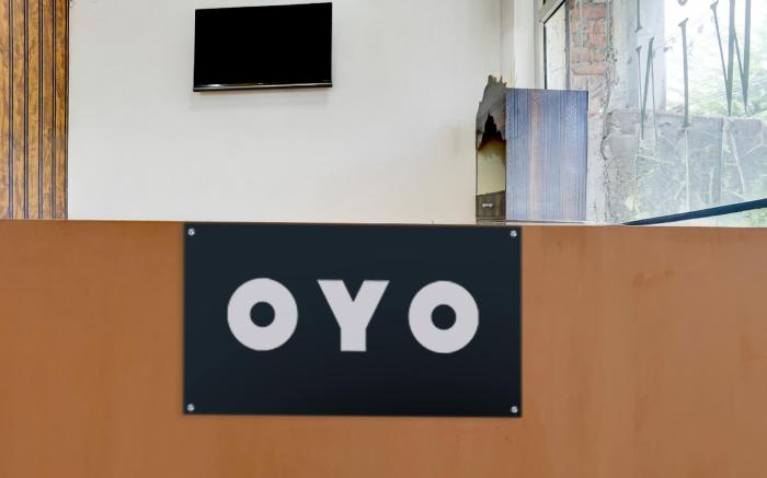 HOTEL O TWINS PALACE Kalyanpur Railway Station