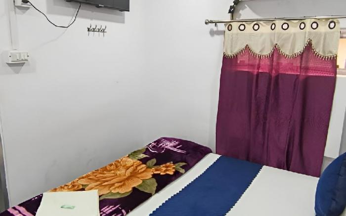 BL Paying Guest House