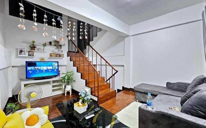 Warm House CNX