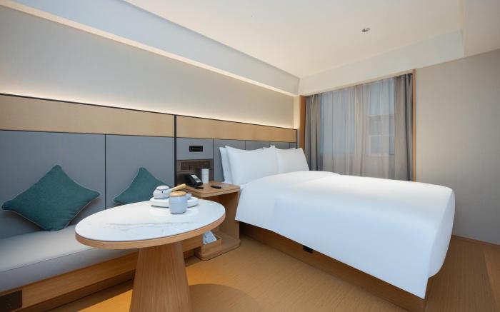 Ji Hotel Shenzhen North Railway Metro Station