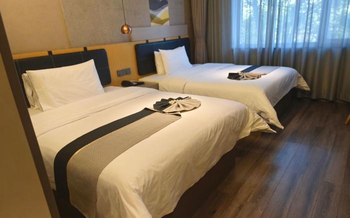 Home Inn Style Pingyao Ancient City South Gate Tourist Center