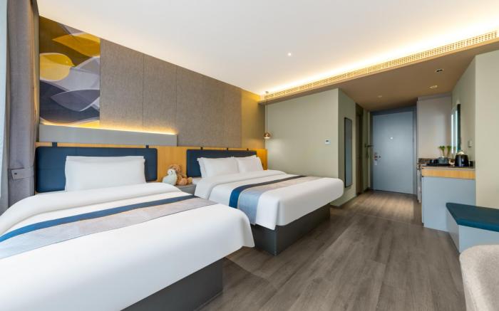 Home Inn Style Xiaoyi Yihu Road Tianfu Plaza