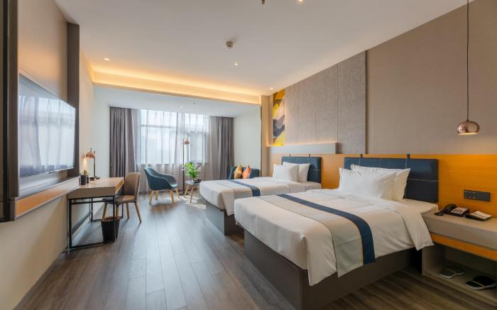 Home Inn Style Zhengzhou Zhongyuan Futa East Metro Station