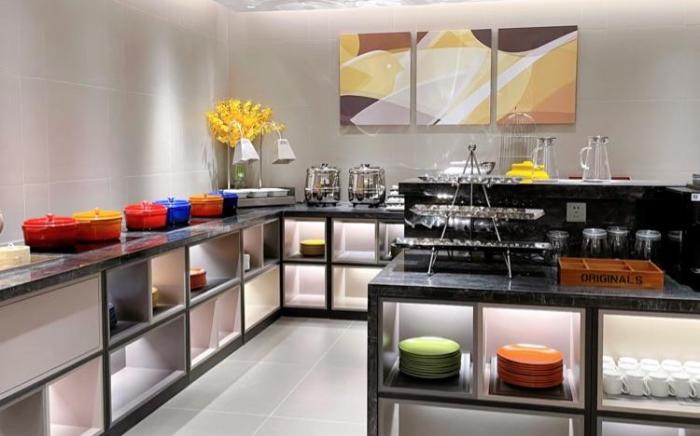 Home Inn Style Zhenjiang Suning Plaza Yong'an Road Food Street