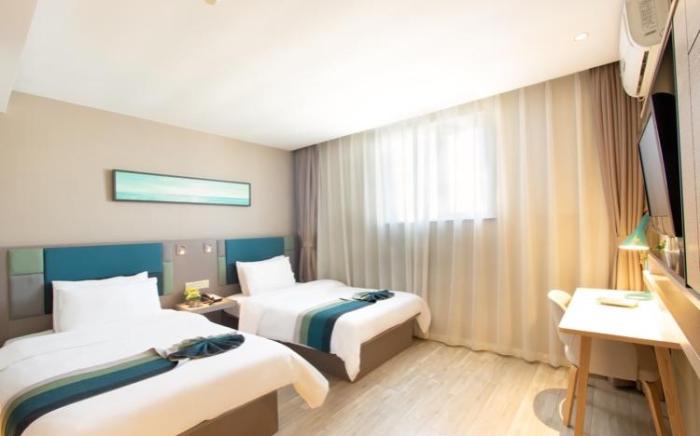 Home Inn Neo Kaifeng Qingming Riverside Park Henan University