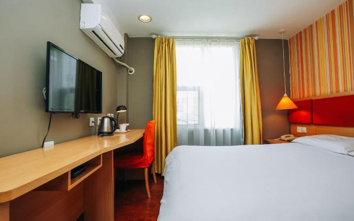 Home Inn Hotel Kunming Jinmafang Shulin Street