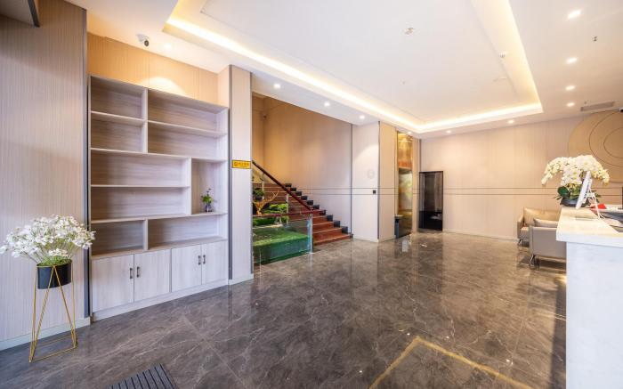 Home Inn Neo Lanzhou University No.1 Hospital Wulipu Metro Station