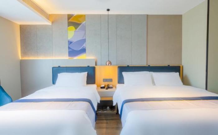 Home Inn Style Yantai Yongda Street RT-Mart