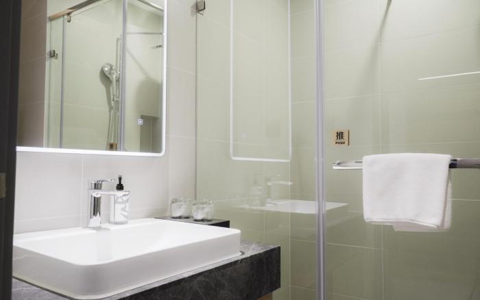Home Inn Style Dezhou Development Zone Sanba East Road Jinhua Avenue High-speed Railway Station