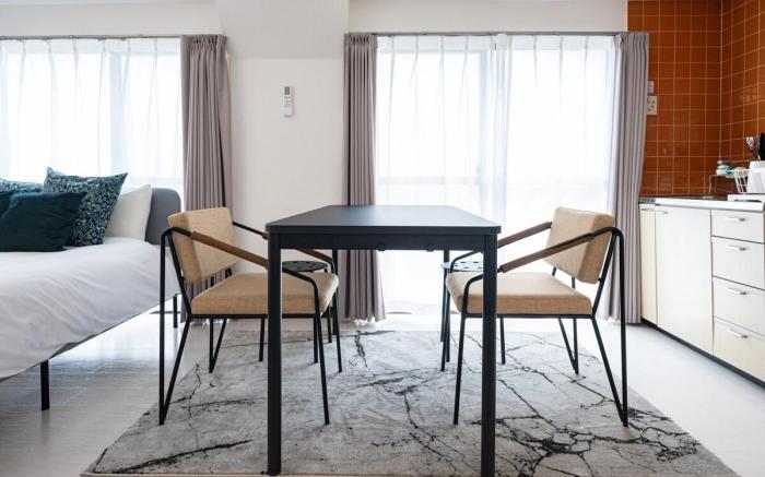 新宿駅徒歩9分の好立地！最大5名様宿泊可能！プリネッツ新宿ビル4F