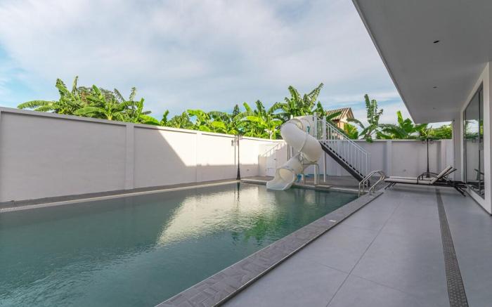 TML-L2 Luxury Villa 6 Bedrooms 8 Bathrooms