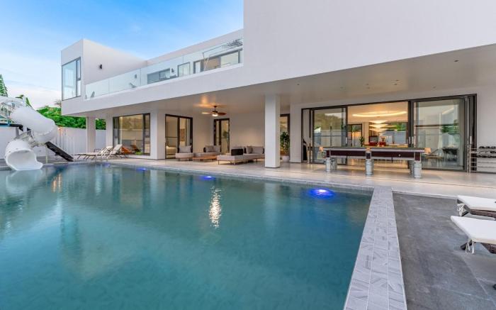 TML-L2 Luxury Villa 6 Bedrooms 8 Bathrooms
