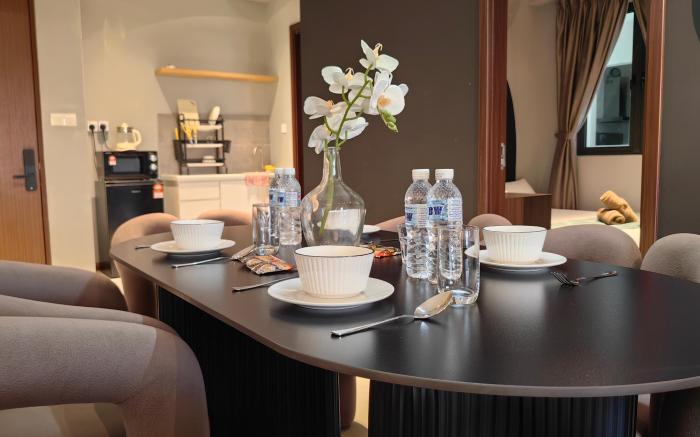 Near Airport|Sunset|High Floor|FreeParking|2BR5Pax