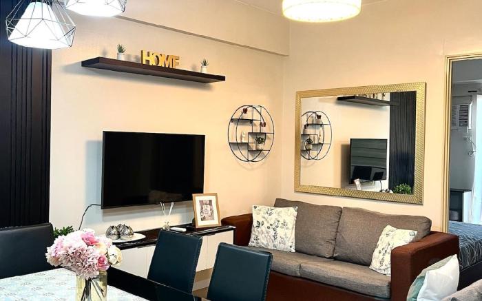 Chic & Comfy 2BR Condo Unit