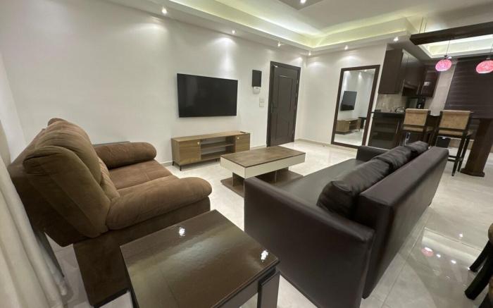 2 En-suite Rooms, Central & Spacious