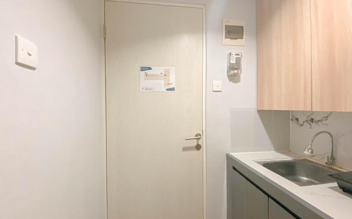 Good Simple Look 1BR at Amartha View By Travelio