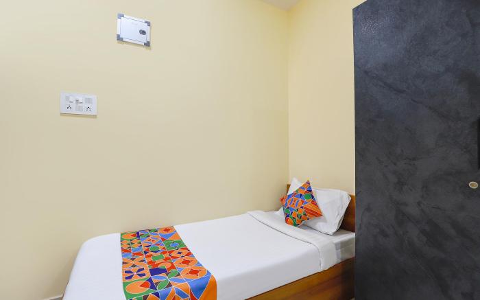 FabHotel GT Empire