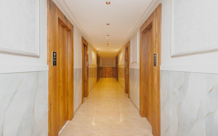 HOTEL BREEZE BAY EX
