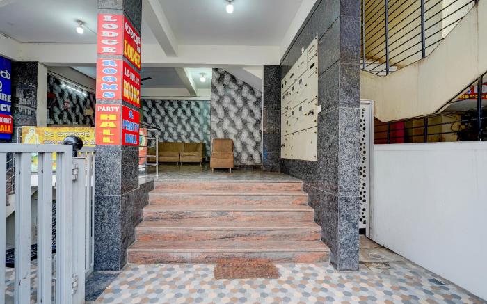 Hotel O Bangalore Residency Yesvantpur Railway Station