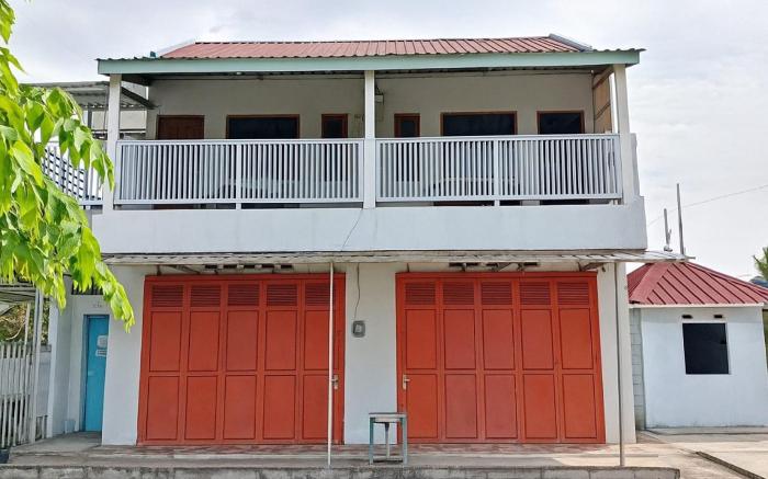 OYO 94673 Guesthouse Syariah