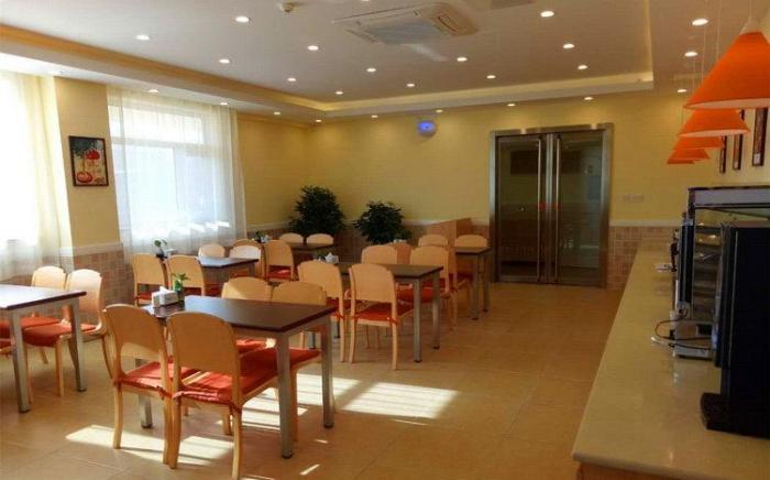 Home Inn Shijiazhuang Yuanshi County Government Changshan Plaza