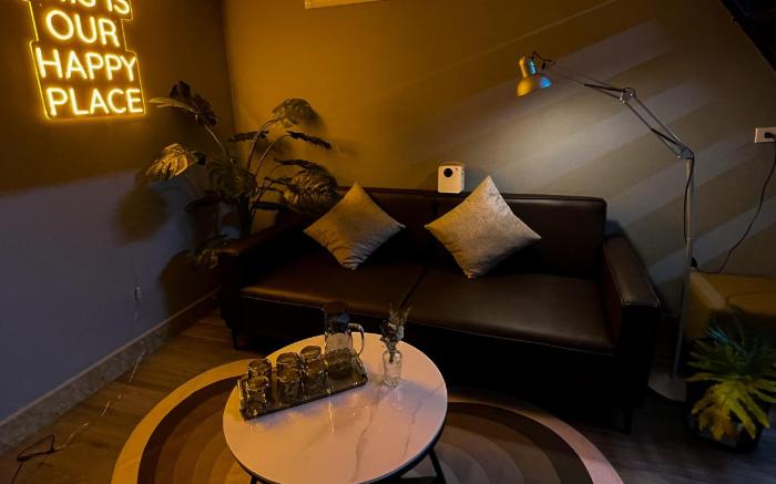 Zeus Living - Old Quater Homestay