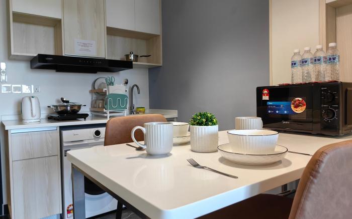 JUNE Homestay @ Vetro11 1BR 2-4Pax Mountain View