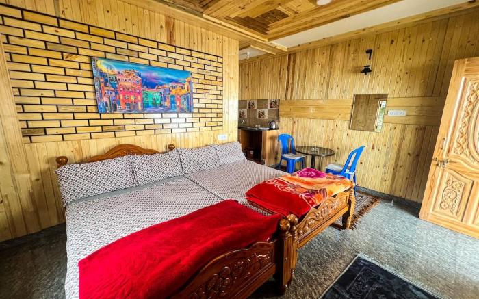Venice home stay(1BR wooden room)