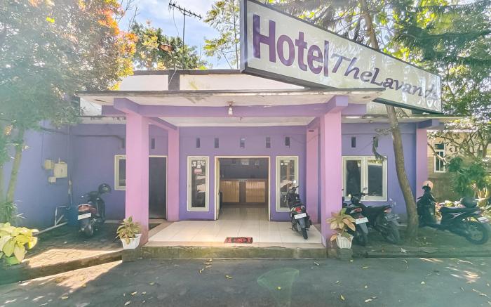 RedDoorz near Kopeng Salatiga