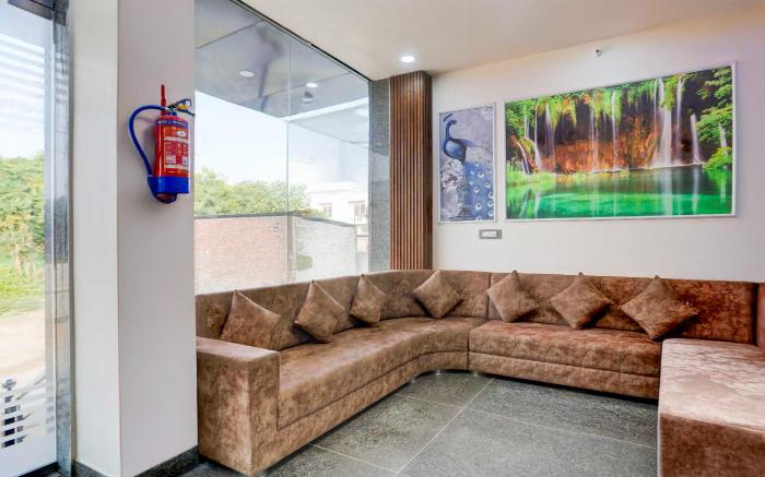 Collection O Shyam Sarovar Near Khatu Shyam