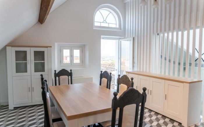 Elegant retreat in Évora