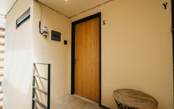 Apartment X - 1BR Mezanine in Bumbak near Canggu