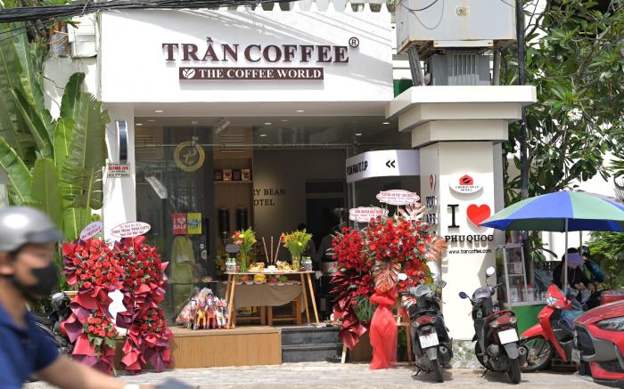 Cherry Bean Hotel by Trần Coffee