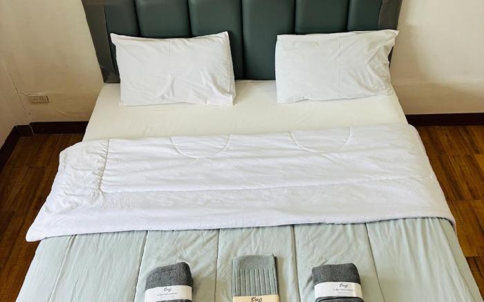 Apartment Wat Sawang Arom 08