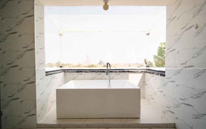 Magnitude Luxurious 6 Bedroom Pool Villa