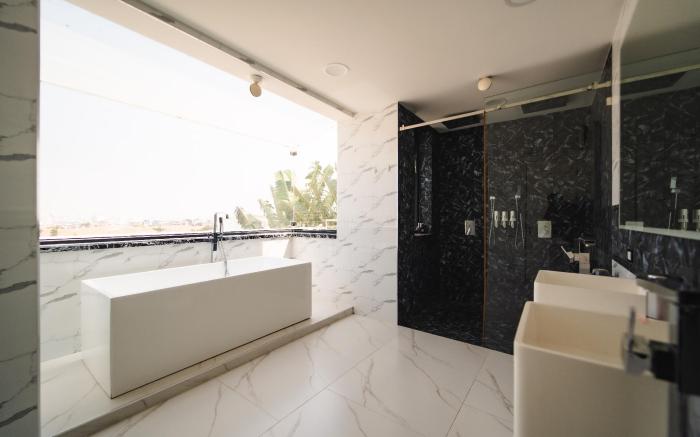 Magnitude Luxurious 6 Bedroom Pool Villa
