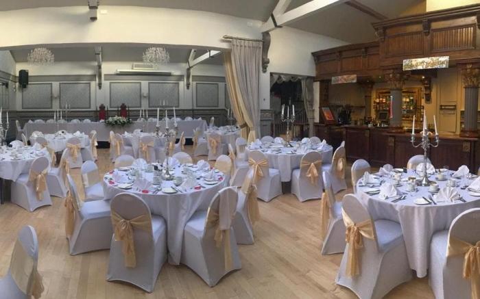 Walsh's Hotel and Apartments